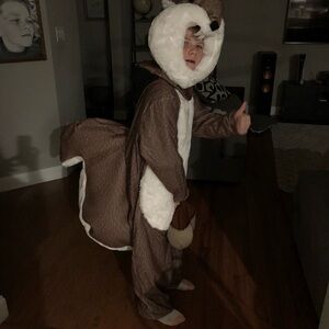Spirit Halloween Adult squirrel costume one size.